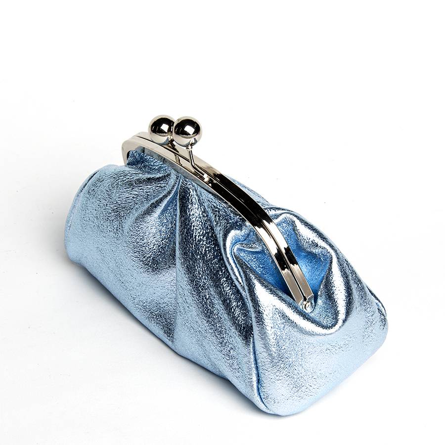 Laura Di Maggio CLUTCH – borsetta in pelle laminata azzurra In Linea
