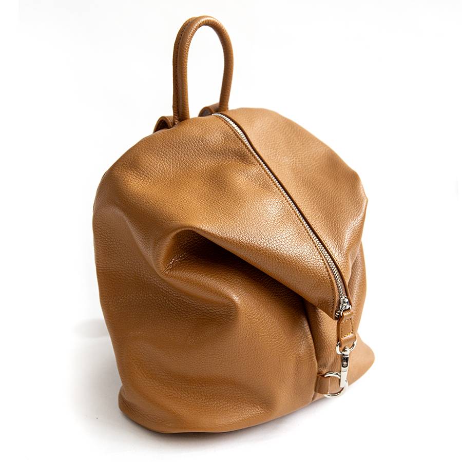 Laura Di Maggio FLIP – Zaino con zip in pelle cuoio Consegna Veloce