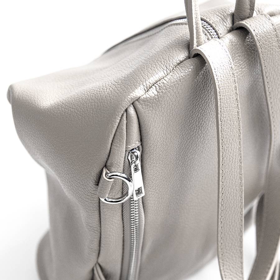 Laura Di Maggio FLIP – Zaino con zip in pelle panna Promozione Limitata