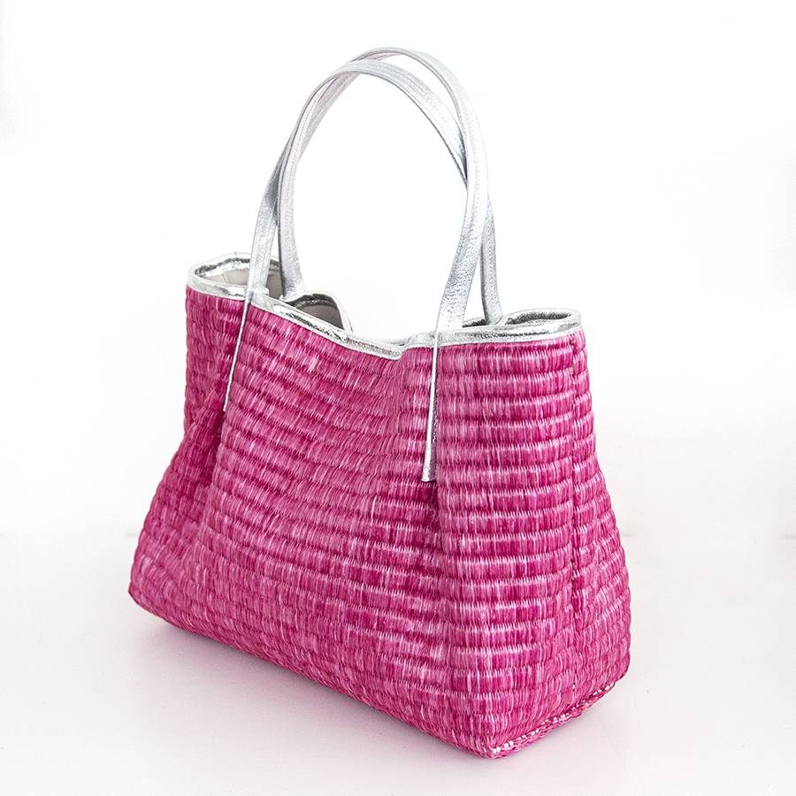 Laura Di Maggio ADIMA – shopping in pelle e paglia fucsia Italy