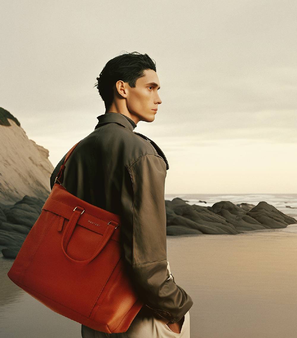 Orciani Borsa a mano e a tracolla grande Micron in pelle Offerte