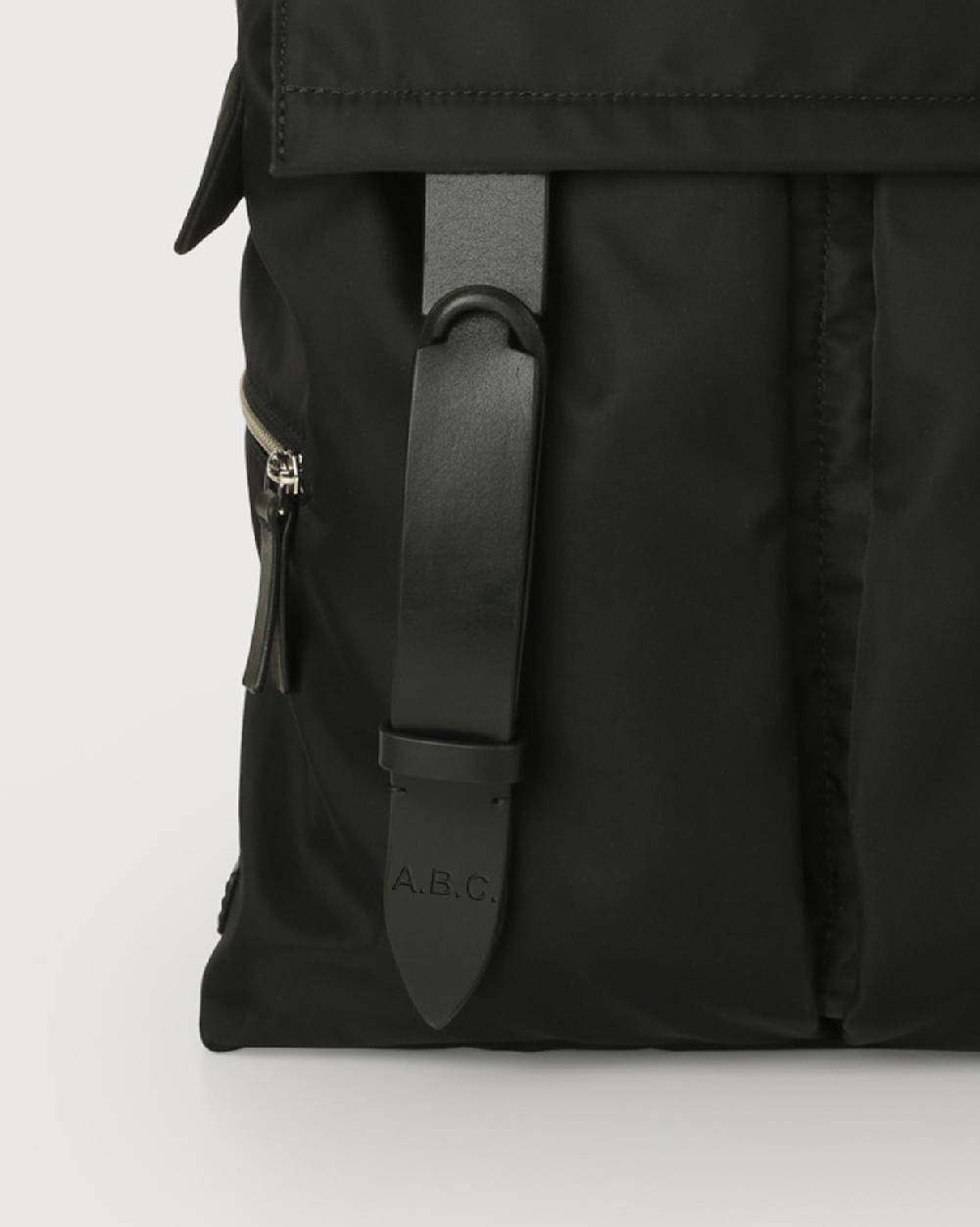 Orciani Zaino Nobuckle Planet in eco-nylon Promozione Limitata