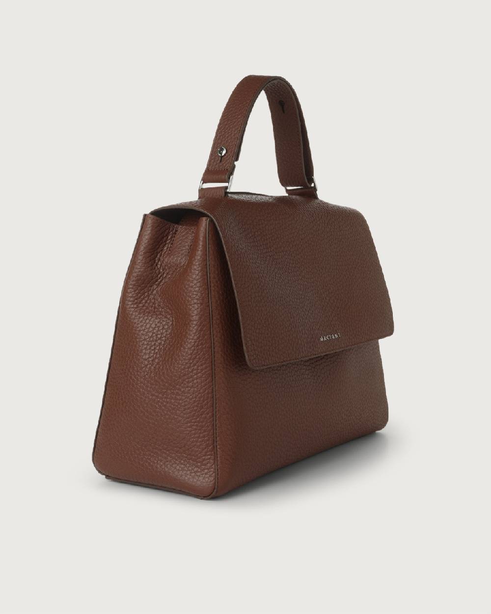 Orciani Borsa a spalla grande Sveva Soft in pelle con tracolla Sconto