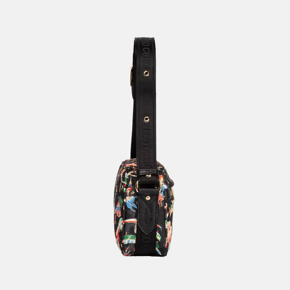 Piero Guidi PIERO GUIDI SLING BAG/ TRACOLLA Acquista Ora