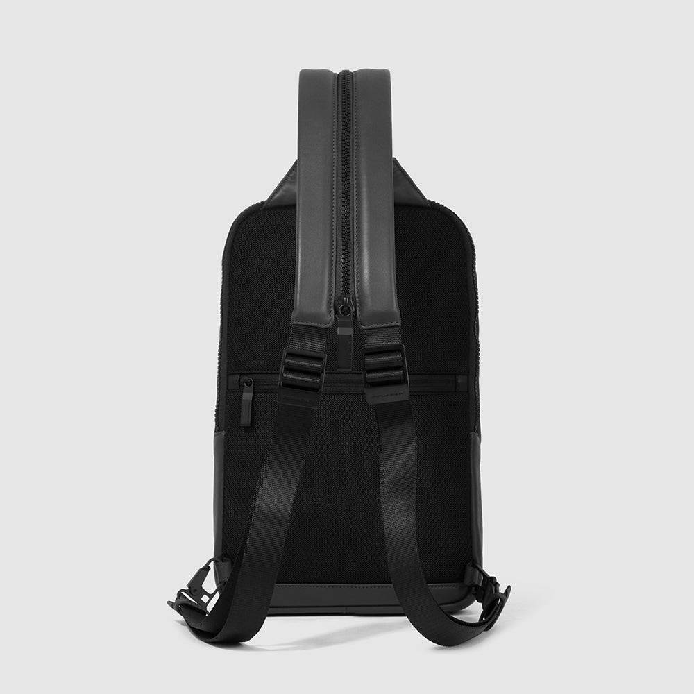 Piquadro Mono sling bag/backpack for iPad® Vendita Calda