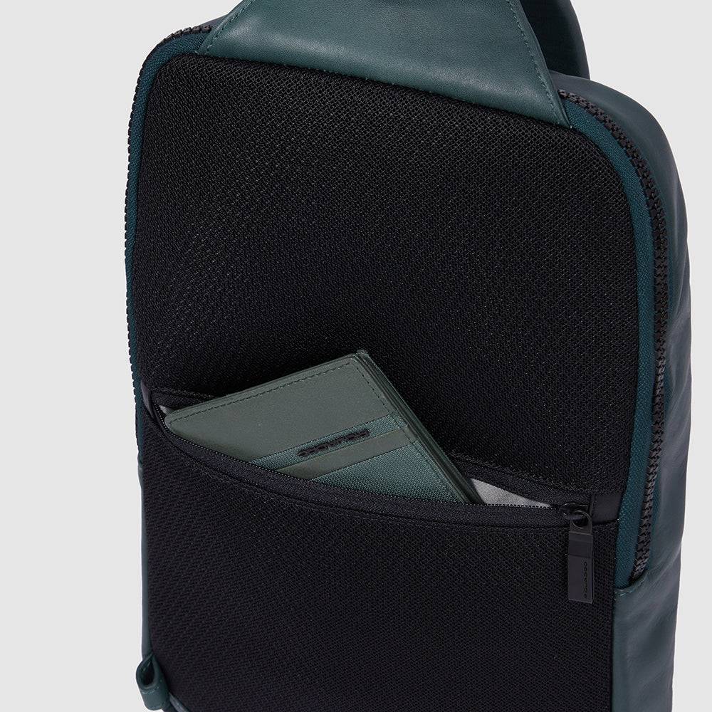 Piquadro Mono sling bag/backpack for iPad® Vendita Calda