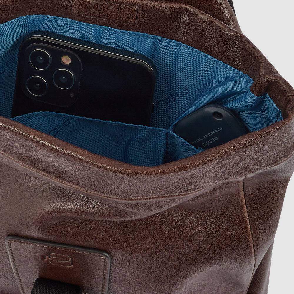 Piquadro Roll top mono sling bag Nuovo