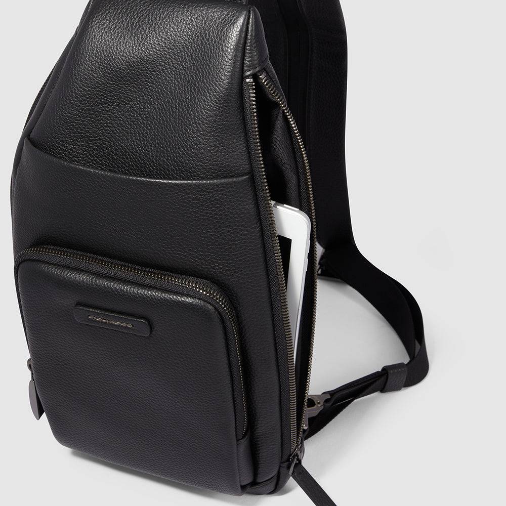 Piquadro Mono sling bag/backpack for iPad®mini Qualità Garantita