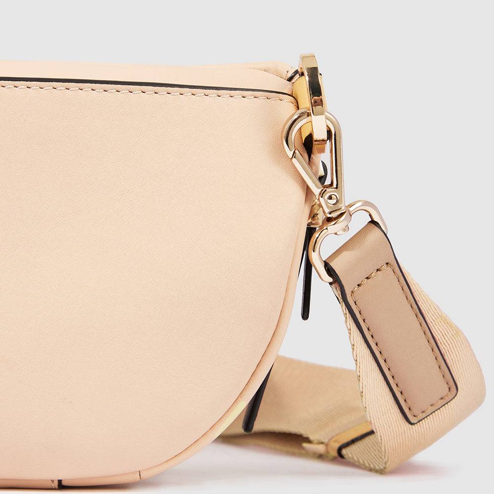 Piquadro Women's bum bag Consegna Veloce