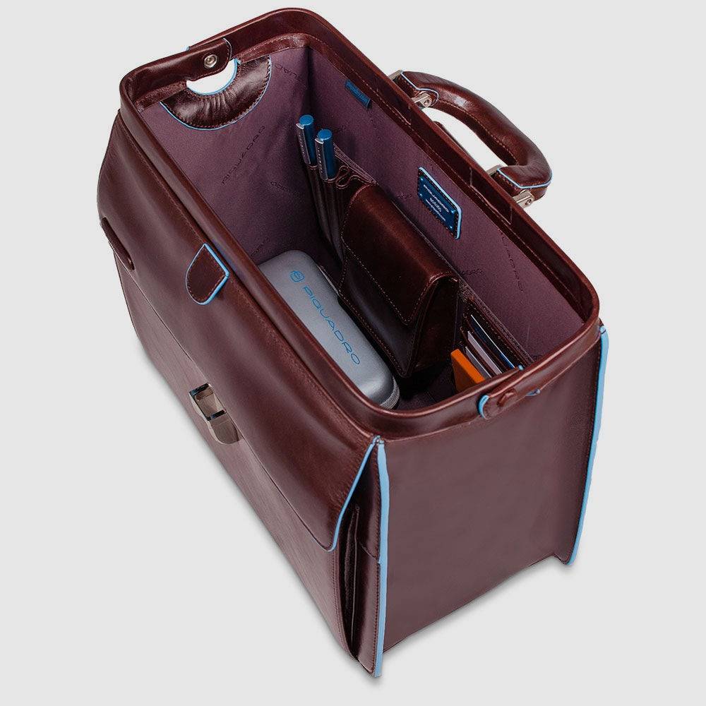 Piquadro Doctor's bag Italy