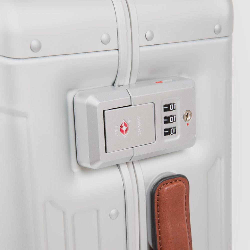 Piquadro Slim cabin size hardside spinner Shopping Online