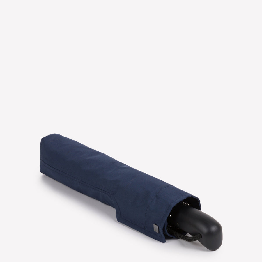 Piquadro XL size, automatic open/close, windproof umbrella Italy