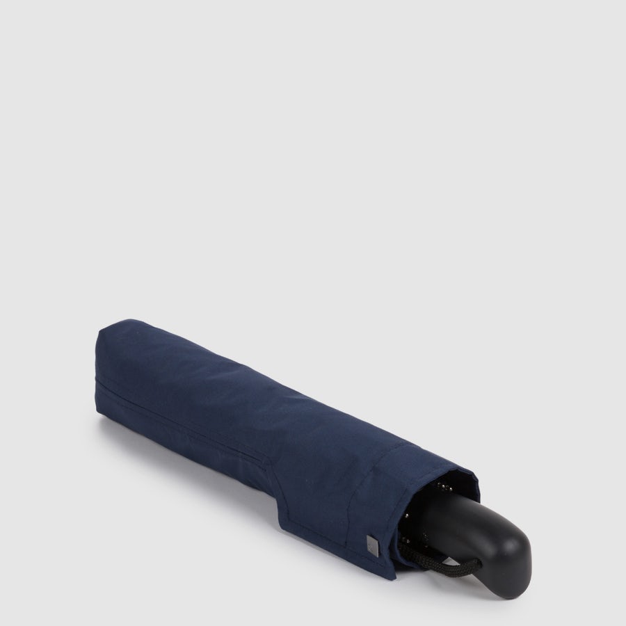 Piquadro XL size, automatic open/close, windproof umbrella Italy