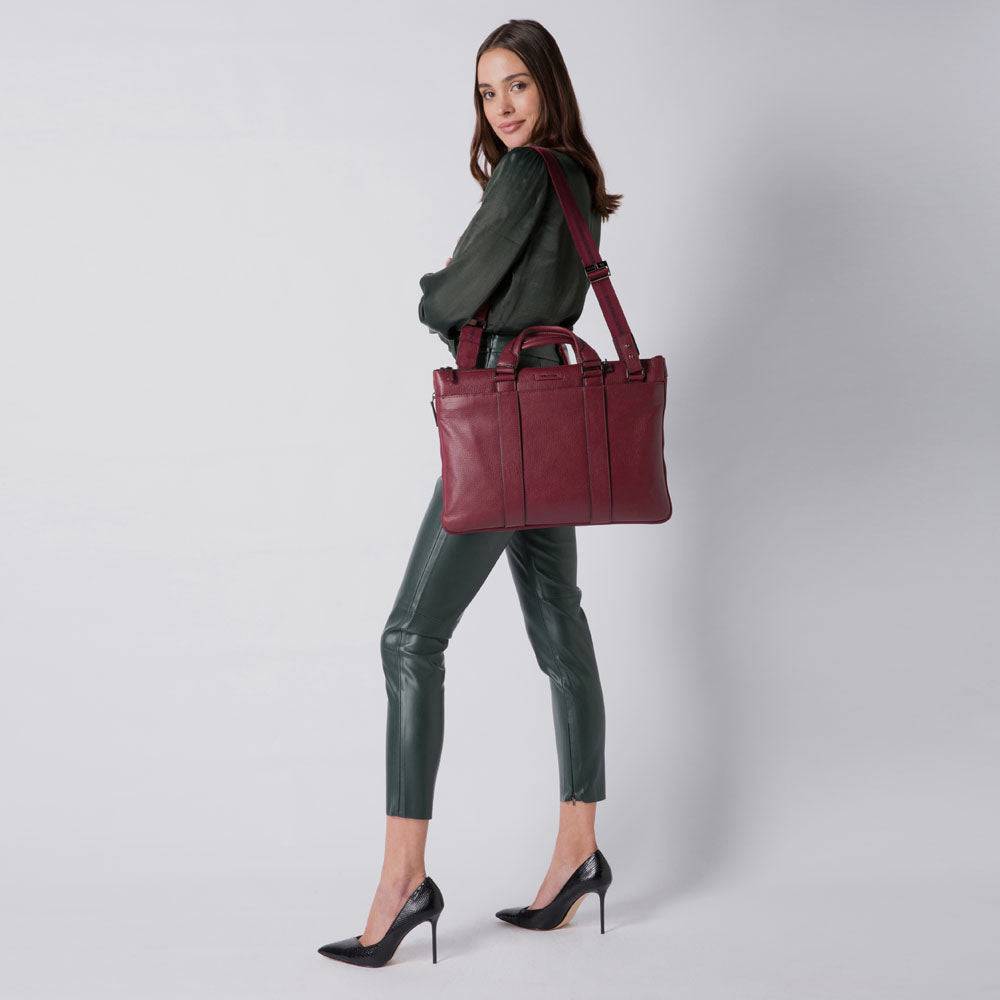 Piquadro Expandable, slim computer bag In Vendita