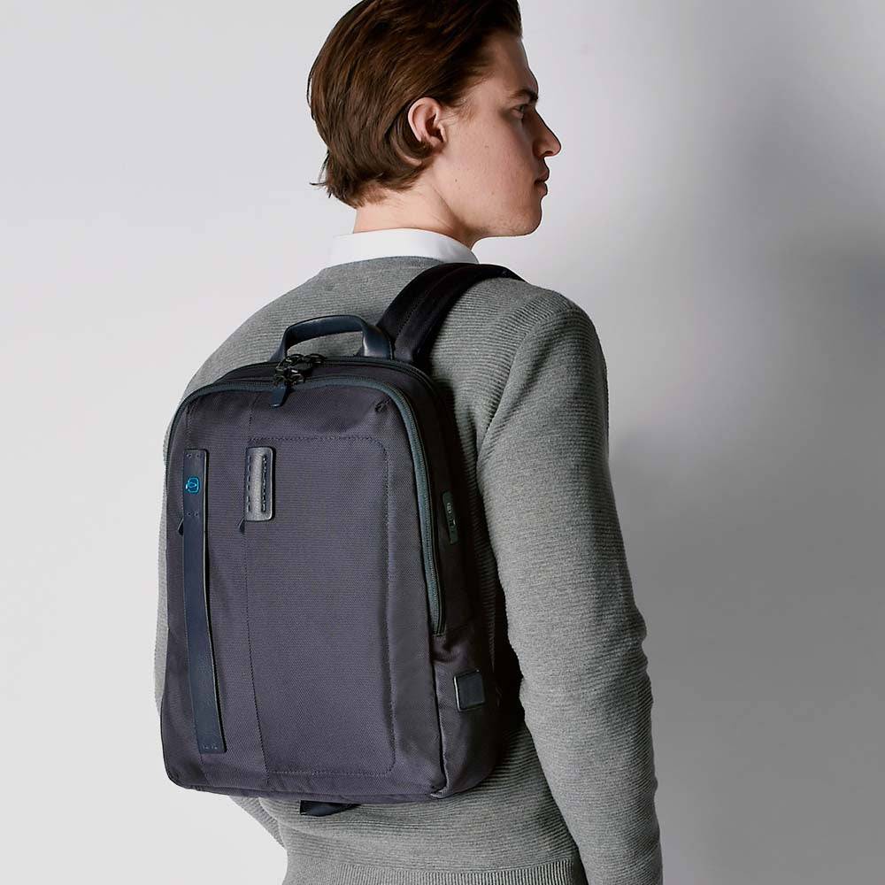 Piquadro Small size, computer backpack with iPad® Economico