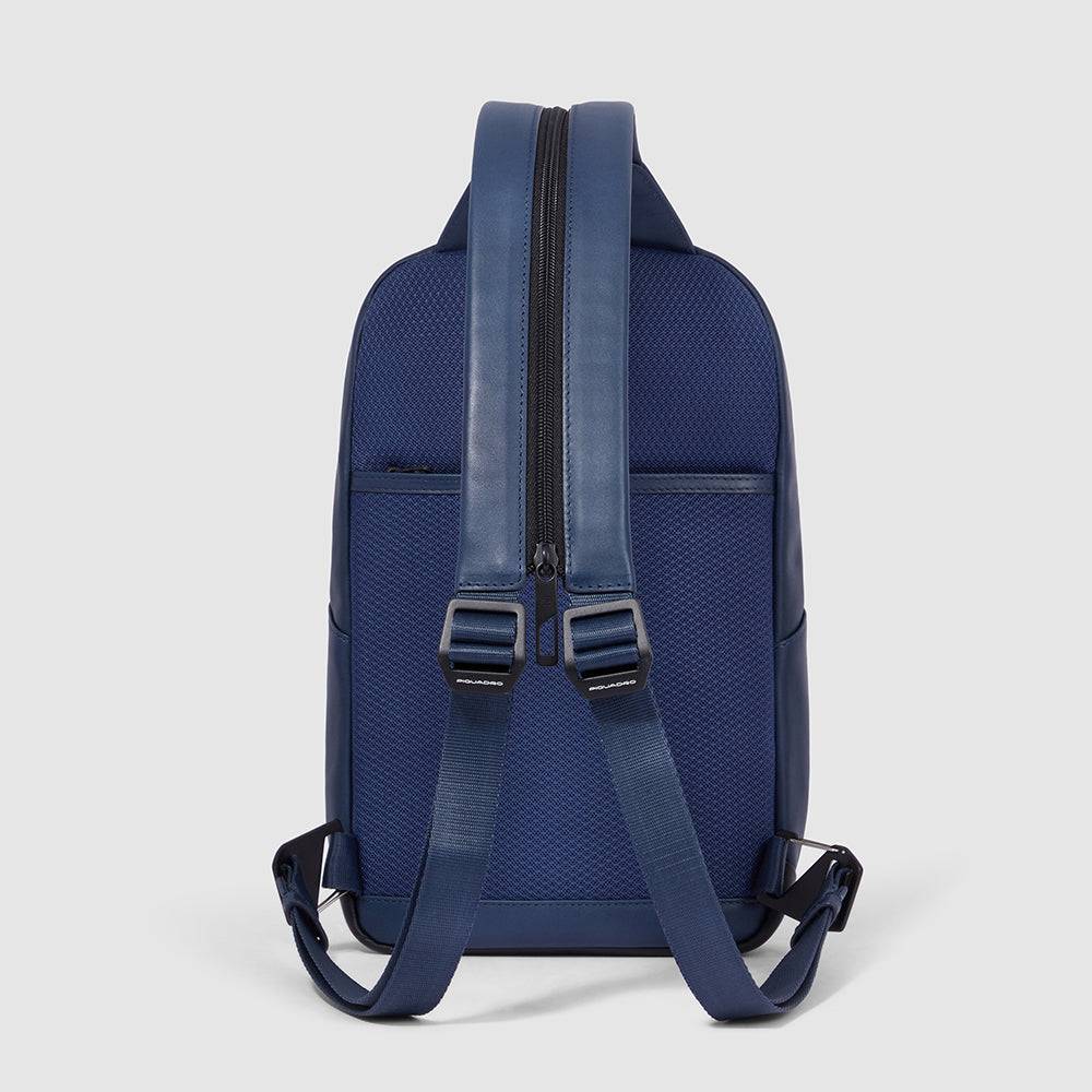 Piquadro Modular mono sling bag/backpack for iPad® In Vendita