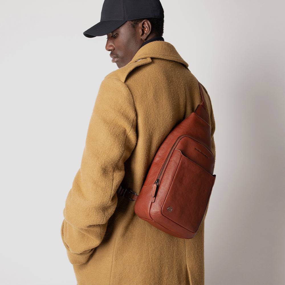 Piquadro Mono sling bag with iPad® compartment Nuovo