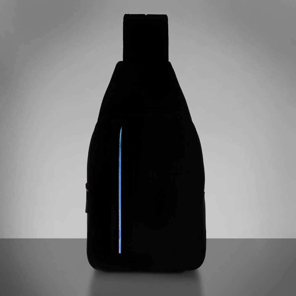 Piquadro Mono sling bag with LED light Vendite Flash