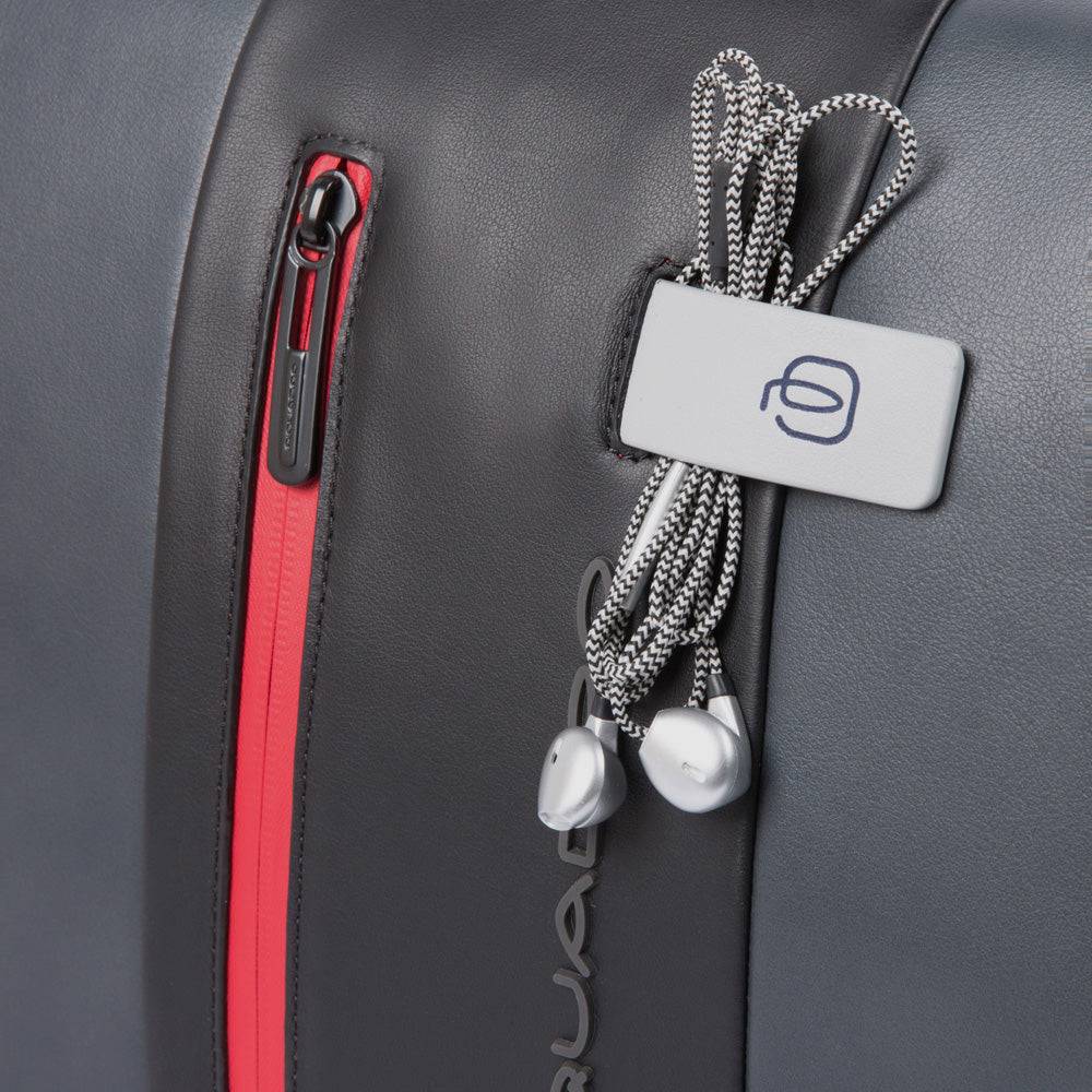 Piquadro Computer messenger with iPad®10,5"/iPad 9,7" Qualità