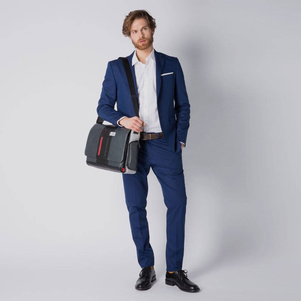 Piquadro Computer messenger with iPad®10,5"/iPad 9,7" Qualità