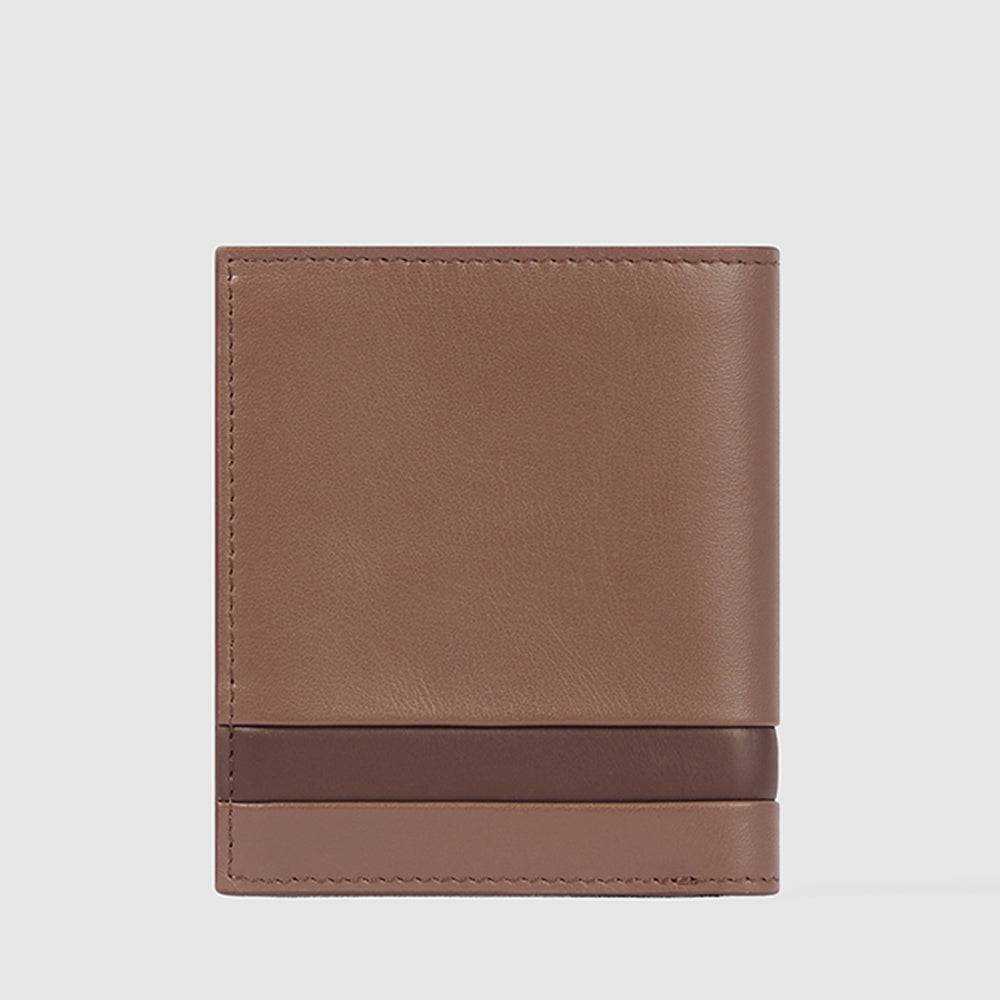 Piquadro Vertical men’s wallet with coin pocket Spedizione Gratuita