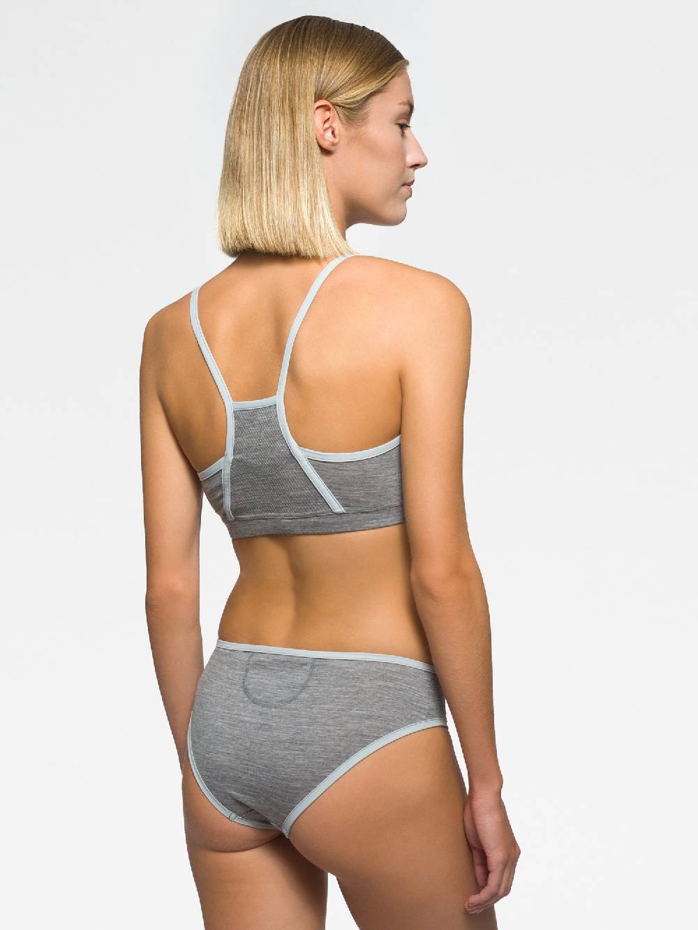 Reda Rewoolution FREE EXPRESS SHIPPING per ordini superiori a 100EUR Nuovo