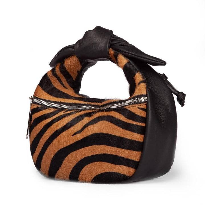 Roberta Gandolfi Bunny Pony mini bag in pony stampa animalier e finiture in pelle di vitello con tracolla staccabile In Vendita
