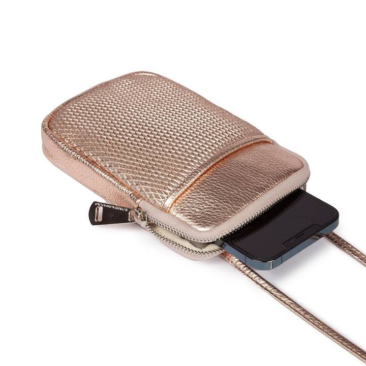 Roberta Gandolfi Yuma Phone holder in pelle di vitello con tracolla staccabile e regolabile e tasca esterna 2025