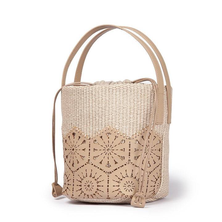 Roberta Gandolfi Giulia Bucket in rafia e pelle il pannello tagliato al laser è interamente cucito a mano con tracolla staccabile Offerta migliore