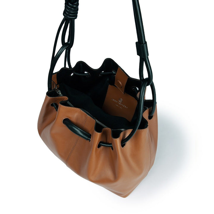 Roberta Gandolfi Gisella medium borsa con doppia portabilità mano o spalla in morbido vitello Vendita