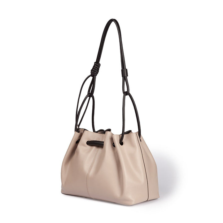 Roberta Gandolfi Gisella medium borsa con doppia portabilità mano o spalla in morbido vitello Promozione