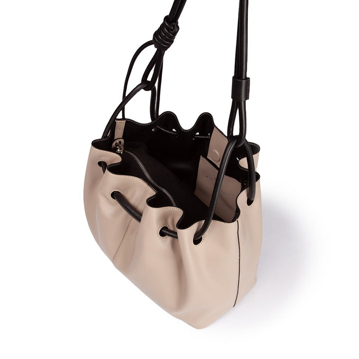 Roberta Gandolfi Gisella medium borsa con doppia portabilità mano o spalla in morbido vitello Promozione