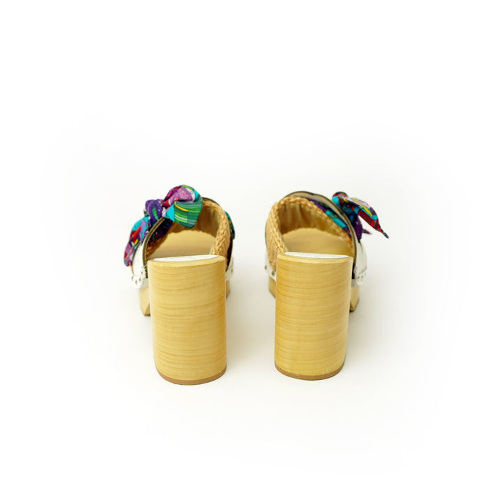 Roberta Gandolfi Diva Chain sandali in legno incrociato con platform in rafia e stampa fiocco tropical Consegna Veloce