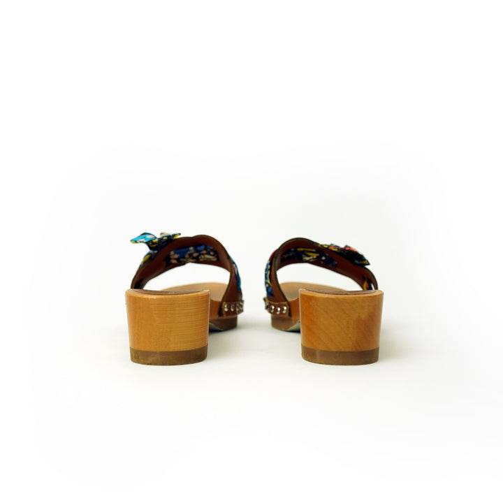 Roberta Gandolfi Lola Chain sandali in legno e pelle di vitello con fiocco stampa african Promozione Limitata