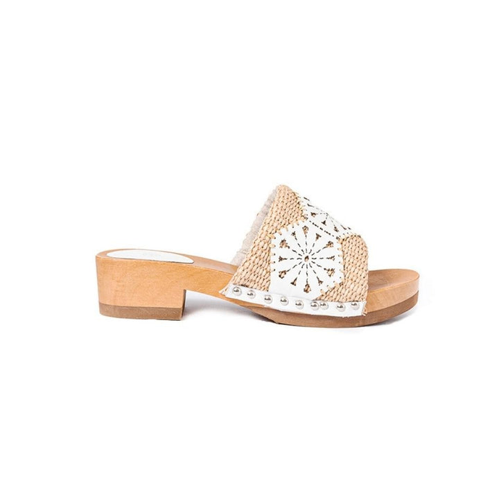 Roberta Gandolfi Sandalo Giulia platform in legno e tomaia in rafia e pelle di vitello laserata con disegno pizzo geometrico Shopping Online