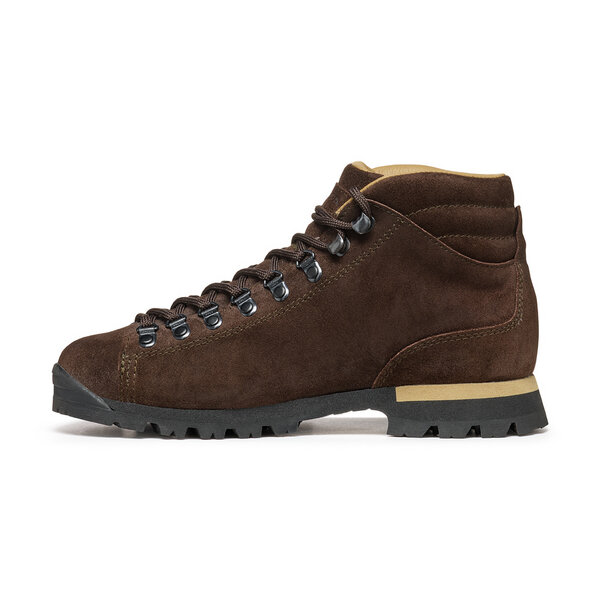 Scarpa PRIMITIVE Reinterprets the tradition style in a modern key 2025