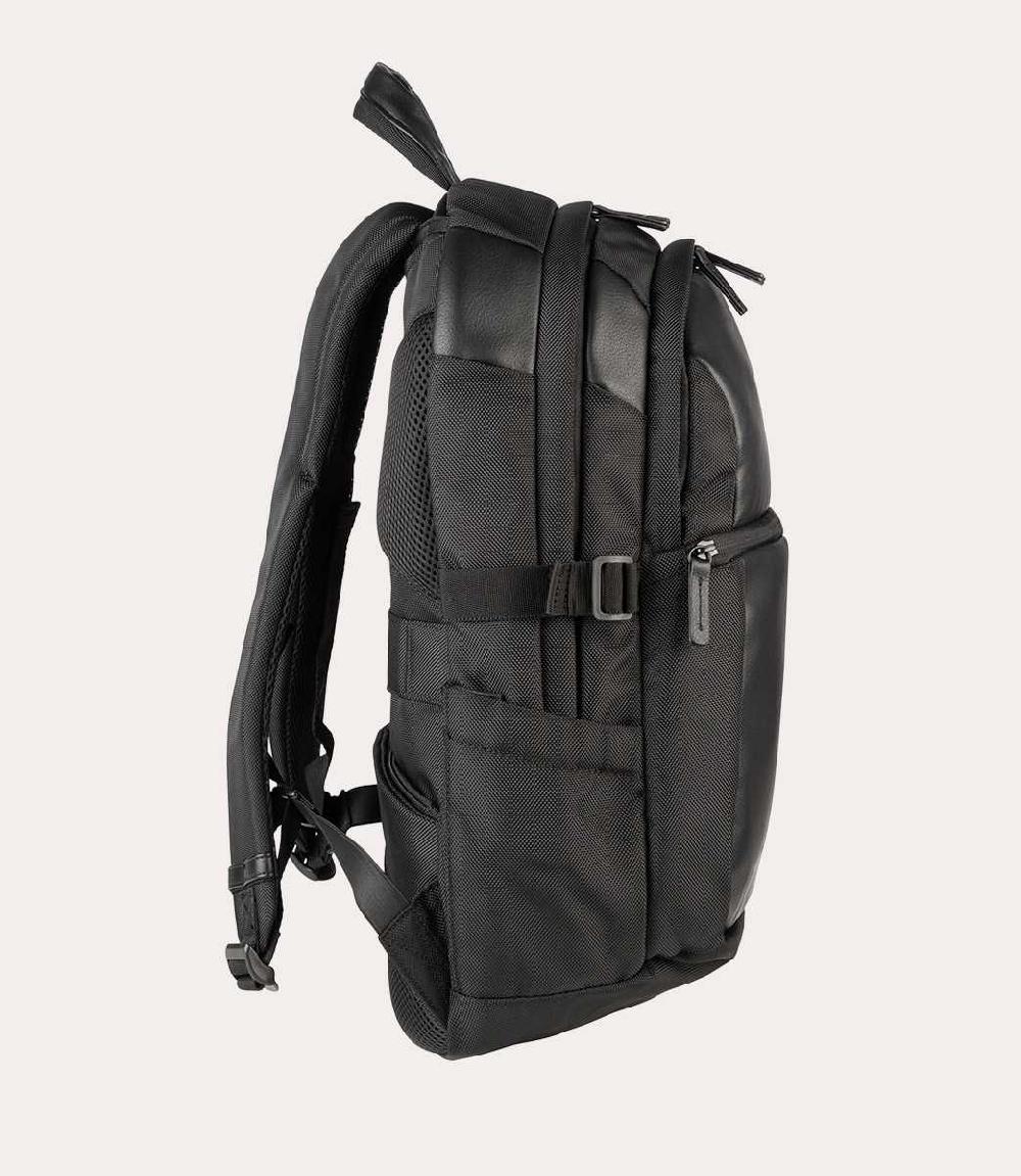 Tucano Zaino con AGS per laptop 15.6" e MacBook Pro 16" Acquista Ora