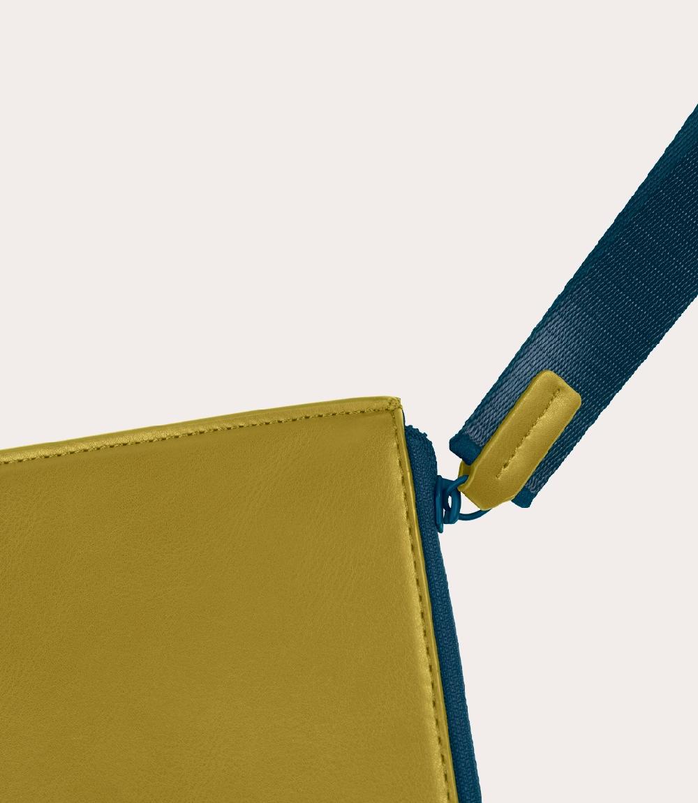 Tucano Custodia per documenti e iPad fino a 11" Presa