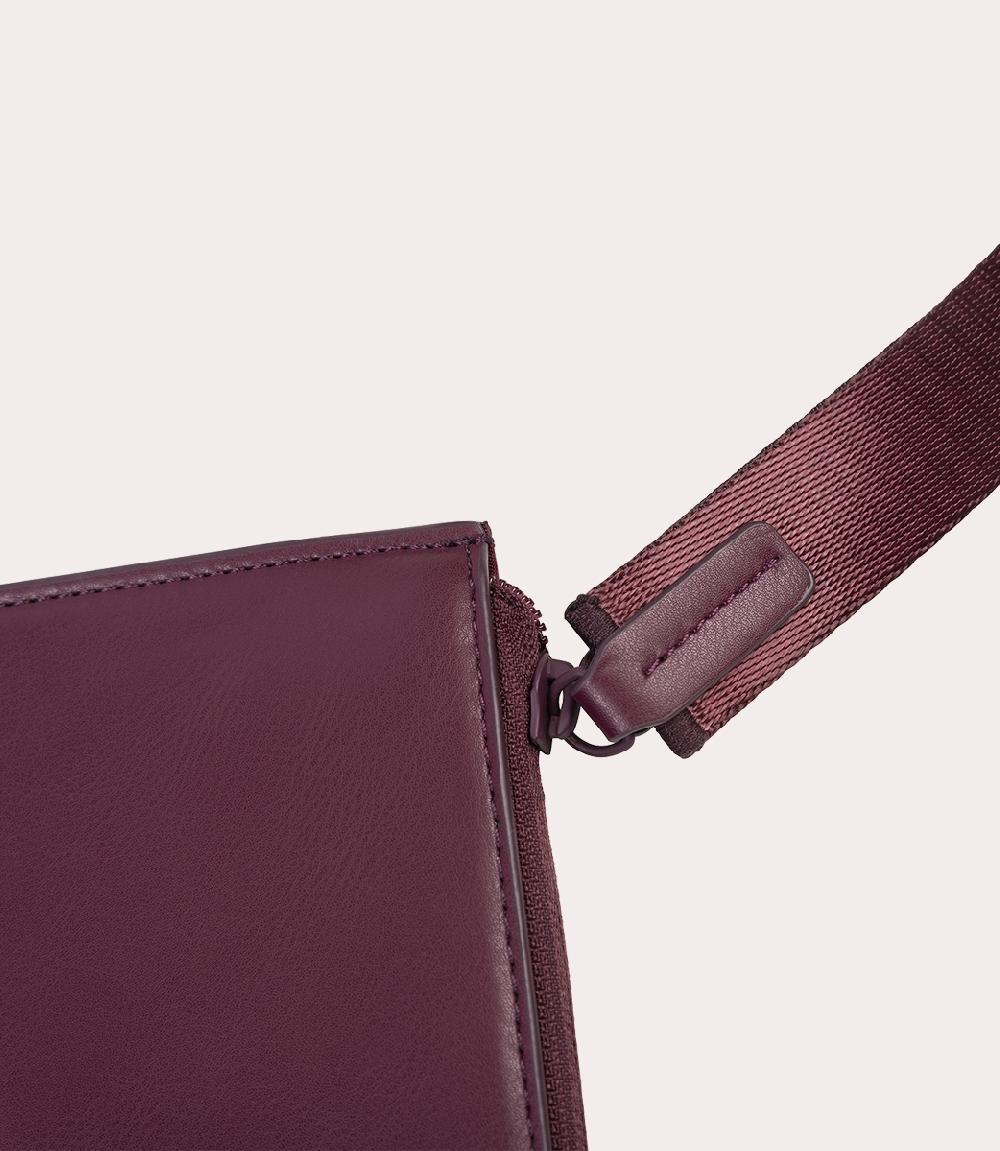 Tucano Custodia per documenti o MacBook fino a 13'' Sconto