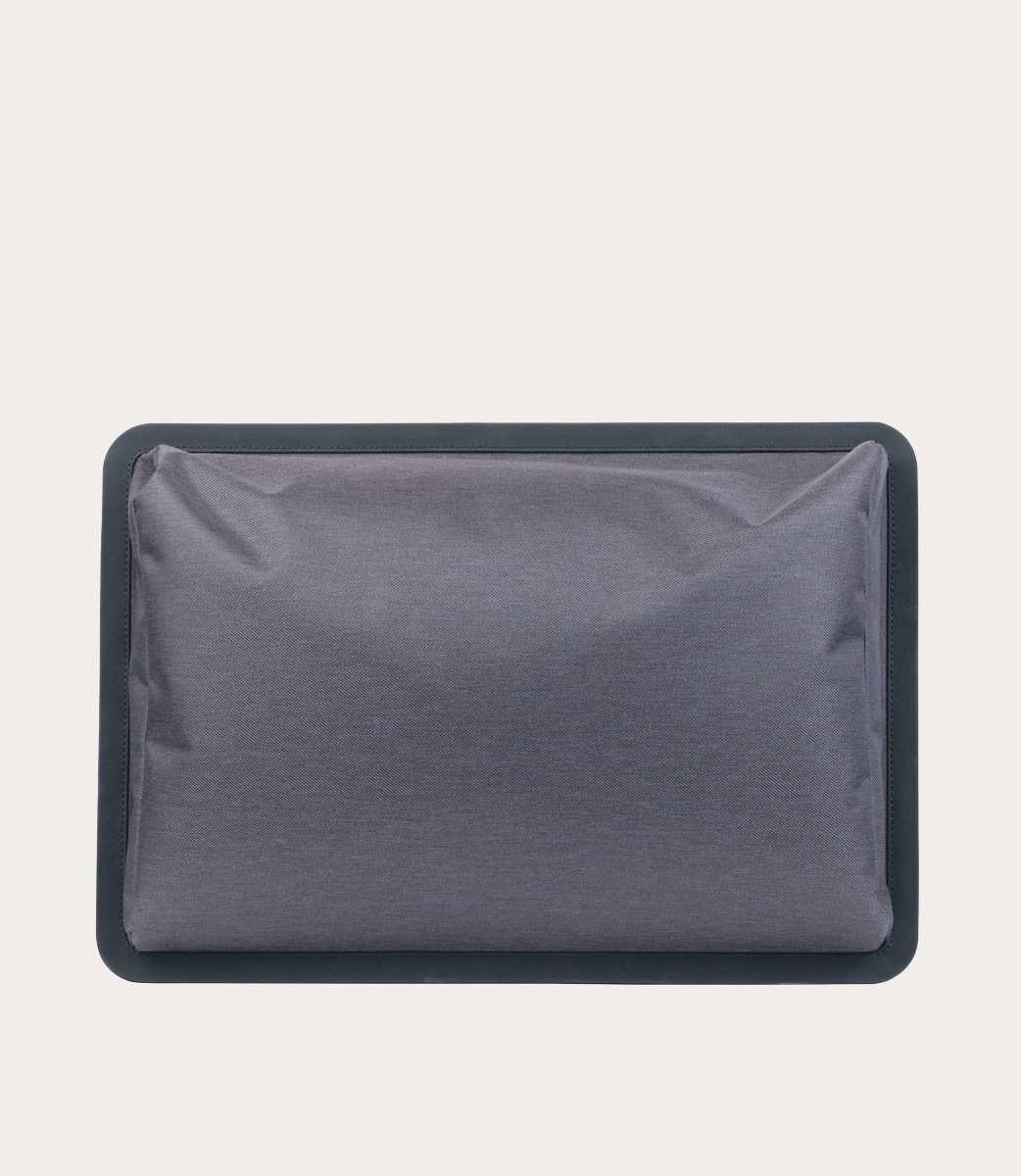 Tucano Cuscino per laptop con base antiscivolo misura small Affare Del Giorno