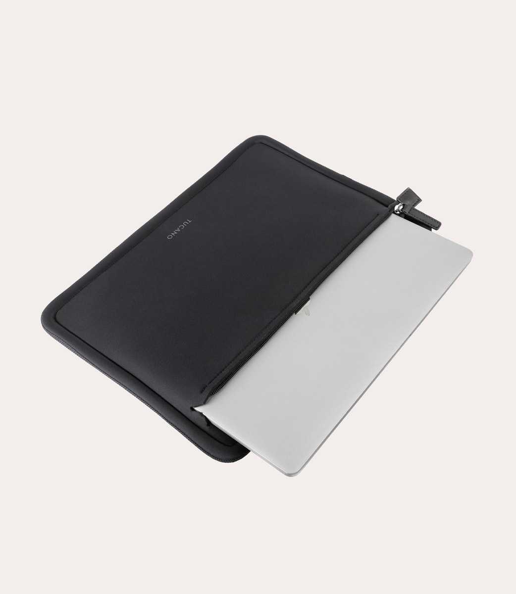 Tucano Second skin per MacBook Air/Pro 13" Convenienza