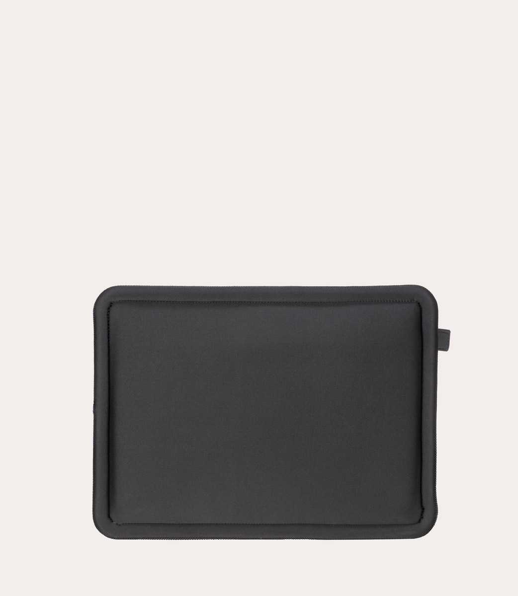 Tucano Second Skin per MacBook Pro 14" Novità