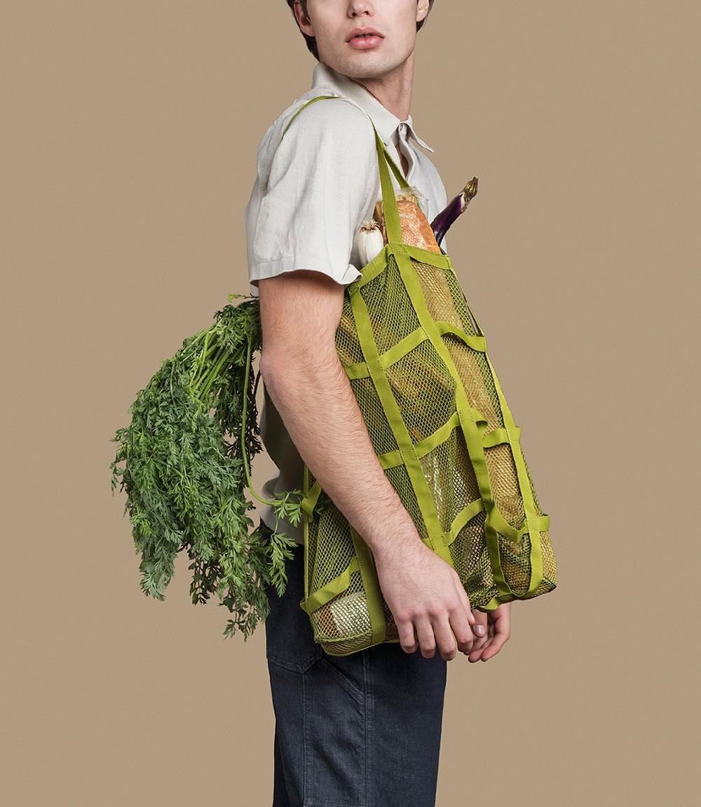 Tucano Borsa shopper pieghevole in rete ottenuta dalla plastica riciclata Sconto