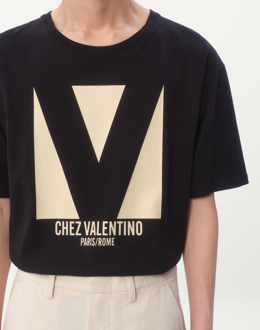 Valentino Handbags T-shirt In Cotone Con Stampa Chez Valentino per Uomo in Avorio | Valentino IT I Più Venduti