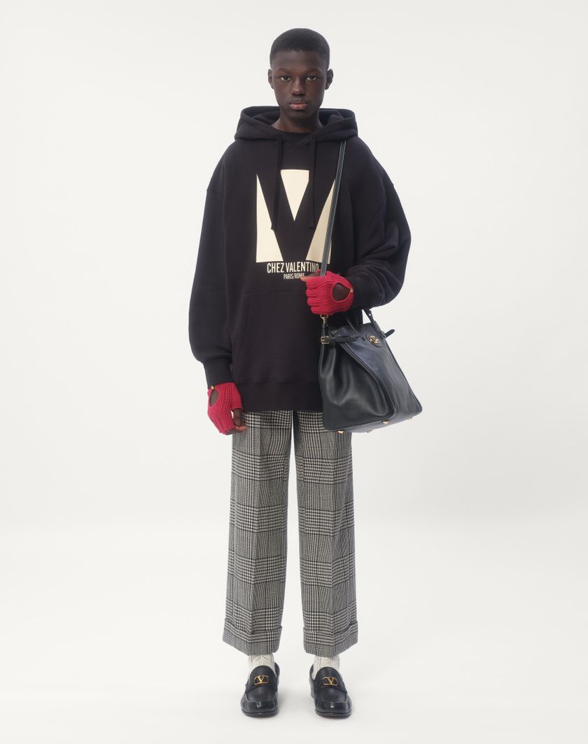 Valentino Handbags Felpa In Cotone Con Cappuccio E Stampa Chez Valentino per Uomo in Avorio | Valentino IT Novità