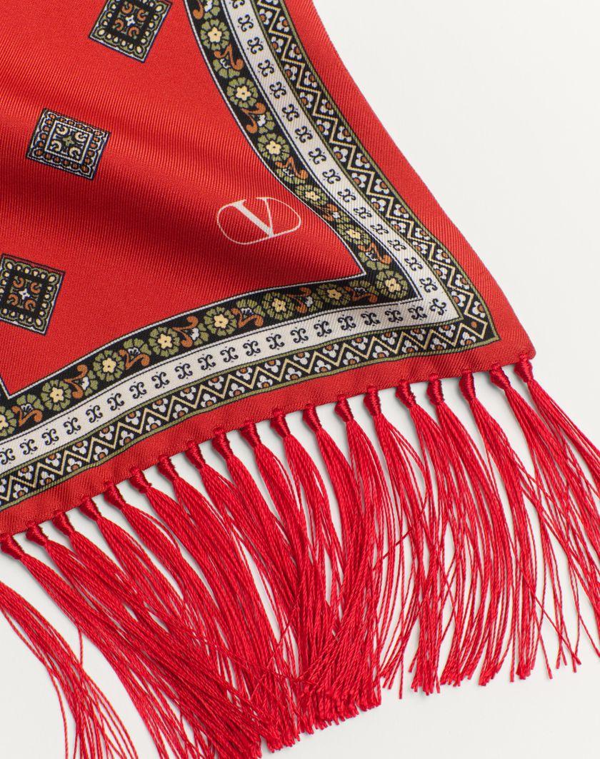 Valentino Handbags Scarf Bandeaux Chamber In Seta Con Frange per Uomo in Arancione/bianco/beige/crema | Valentino IT Offerta