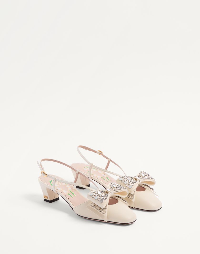 Valentino Handbags Décolleté Slingback Bowow In Capretto Con Specchi E Cristalli 45mm per Donna in Avorio/silver | Valentino IT Vendita