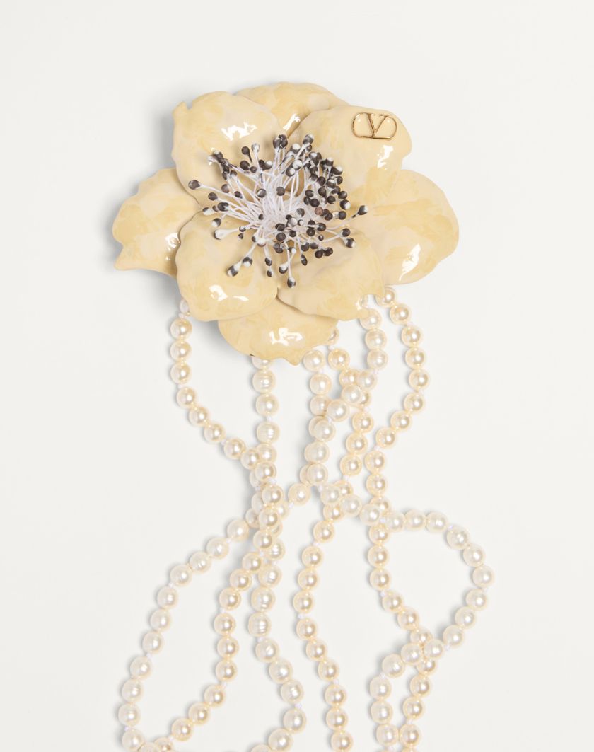 Valentino Handbags Collana Fleur Lumineuse In Metallo Smalto Perle E Tessuto per Donna in Multicolor | Valentino IT Soddisfazione Garantita