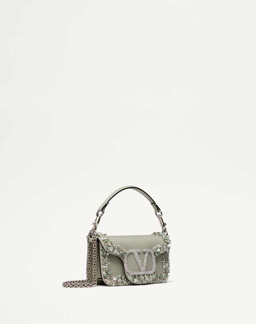 Valentino Handbags Borsa Piccola A Spalla Valentino Garavani Locò Ricamata per Donna in Crystal/grigio | Valentino IT In Saldo