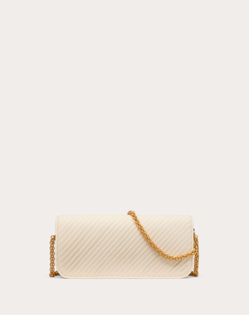 Valentino Handbags Borsa A Spalla Valentino Garavani Locò In Nappa Plissettata per Donna in Avorio | Valentino IT Negozi Online